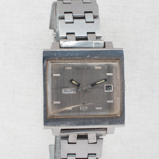 Rare Vintage Seiko 5 Auto 6119-5000 Arabic/English Day Silver Dial TV Case Watch
