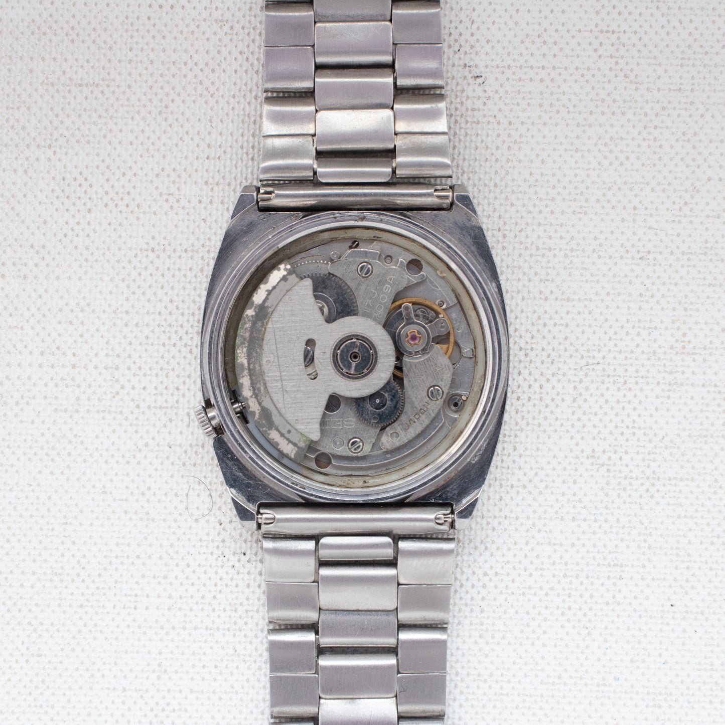 Rare Vintage Seiko 5 Automatic 7009-5760 Vertical Stripe Silver Dial 1984 Watch