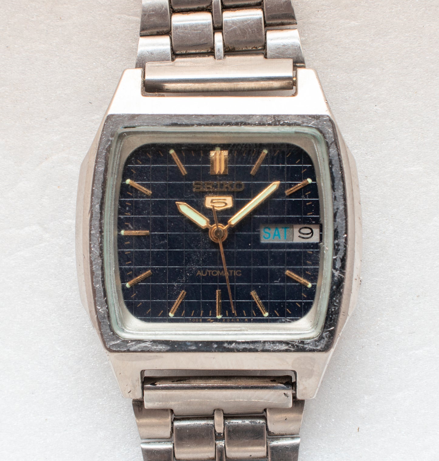 Rare Vintage Seiko 5 Automatic 7009-5860 Grid Pattern Black Dial TV Watch 1987