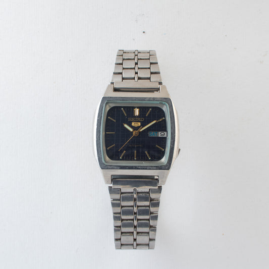 Vintage Seiko 5 Black Dials | TV & Geometric Cases | Refs: 7009-521A, 6309-6070, 6309-5510, 6309-525J, 6309-6200, 7009-5250, 6309-584A, 6309-5030, 6309-5120, 7009-5860