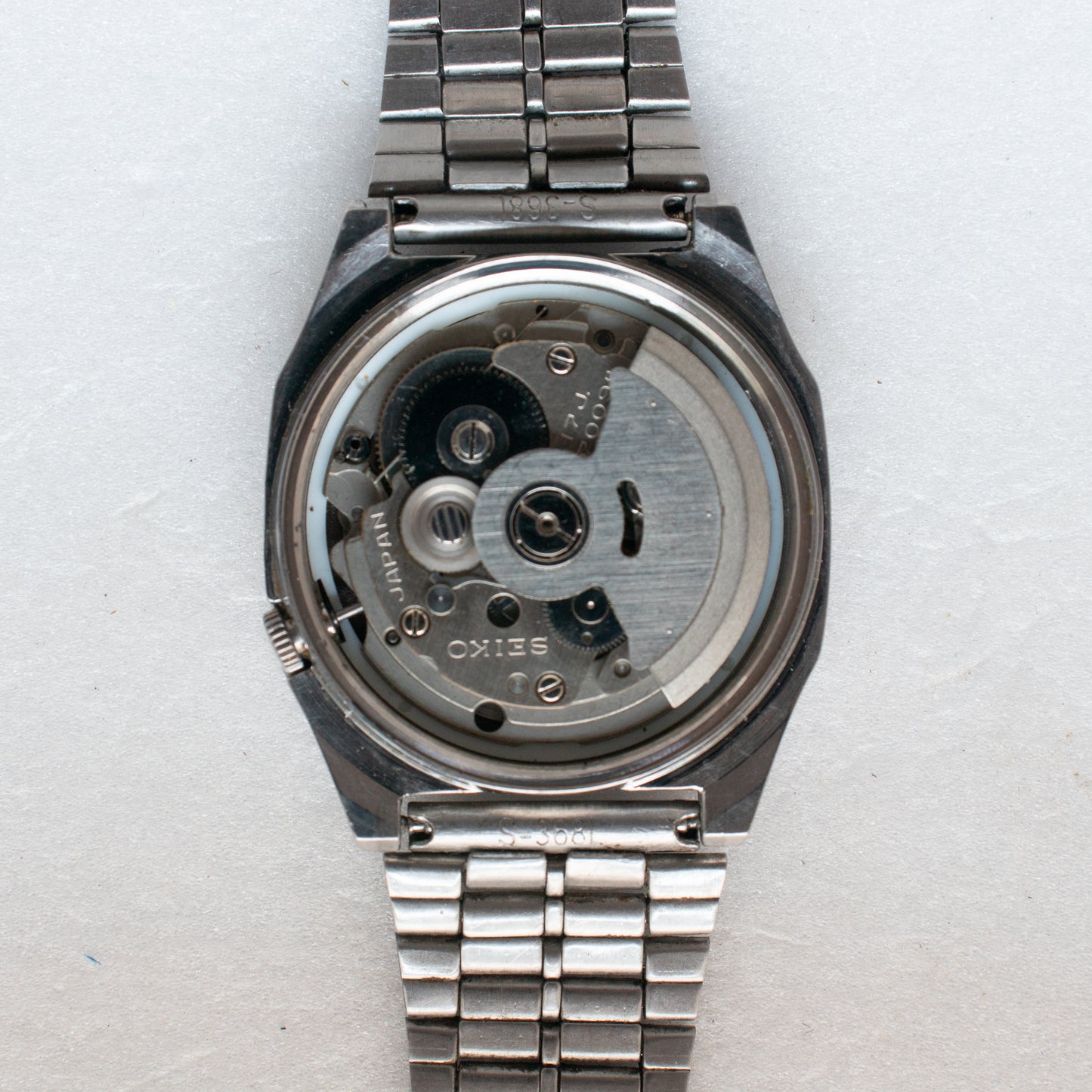 Rare Vintage Seiko 5 Automatic 7009-5860 Grid Pattern Black Dial TV Watch 1987