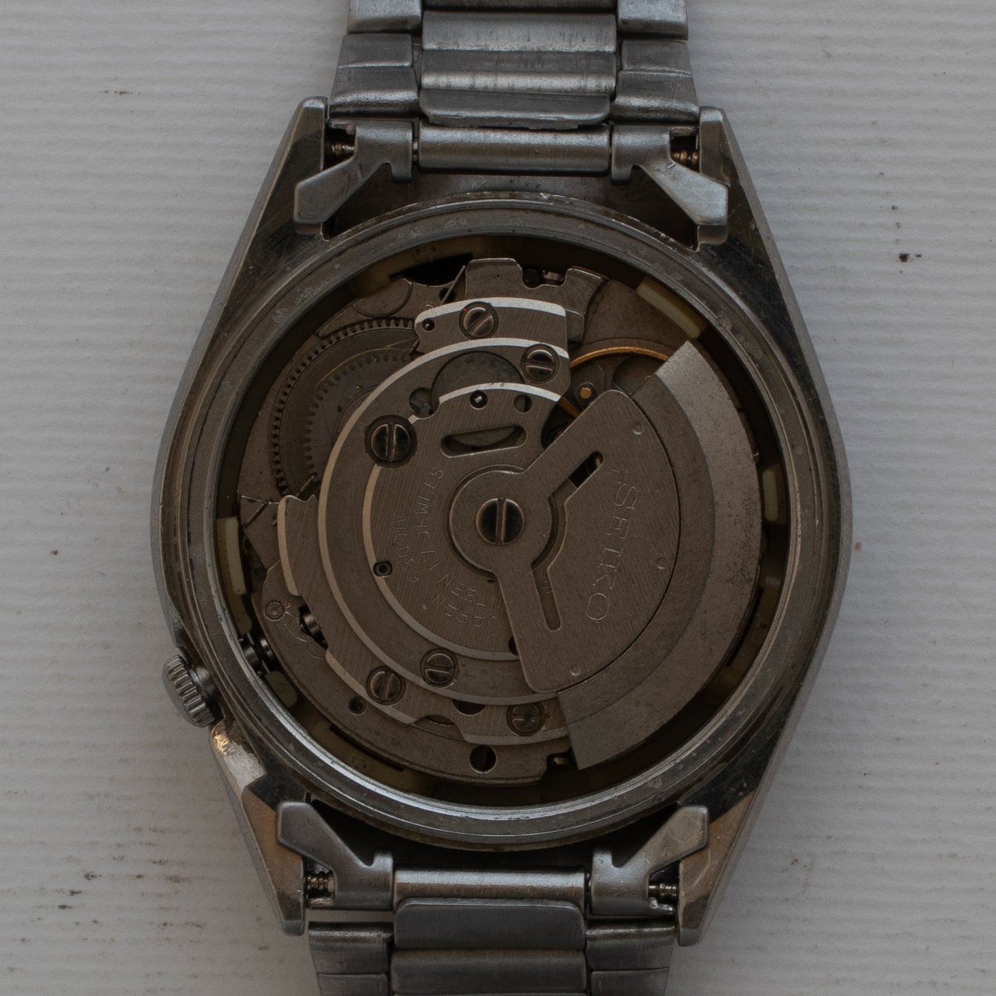 Rare Vintage Seiko 5 Automatic Black Dial Gold Accents 6309-8230 Men Watch 1983