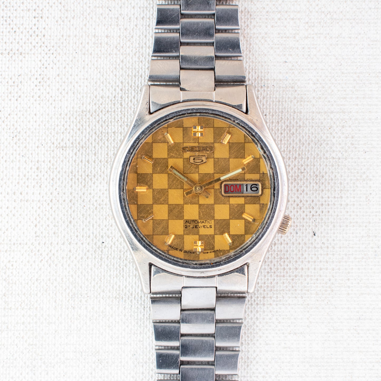 Rare Vintage Seiko 5 Automatic Men's Watch | Gold Square Grid Dial 7019-8180 21J