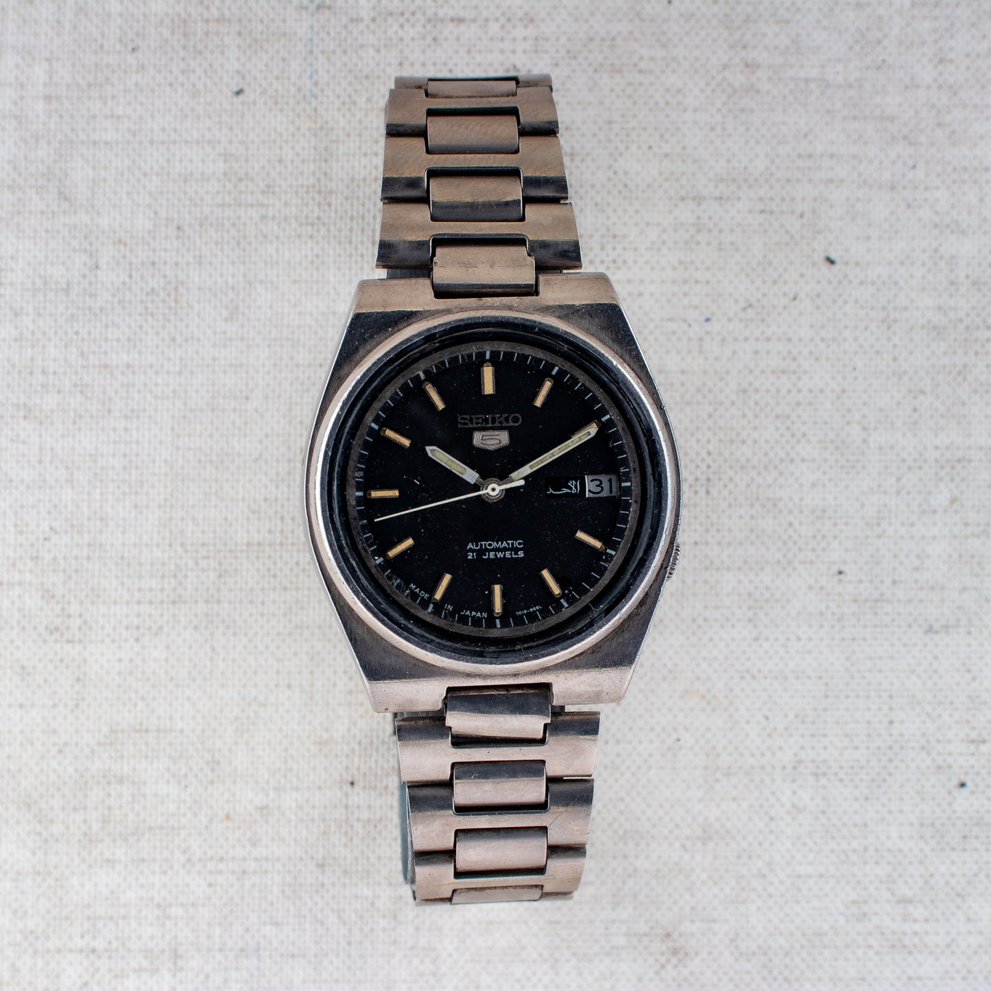 Seiko 5 Automatic 7009-7031 Classic Black Dial Arabic/English Days Vintage Watch