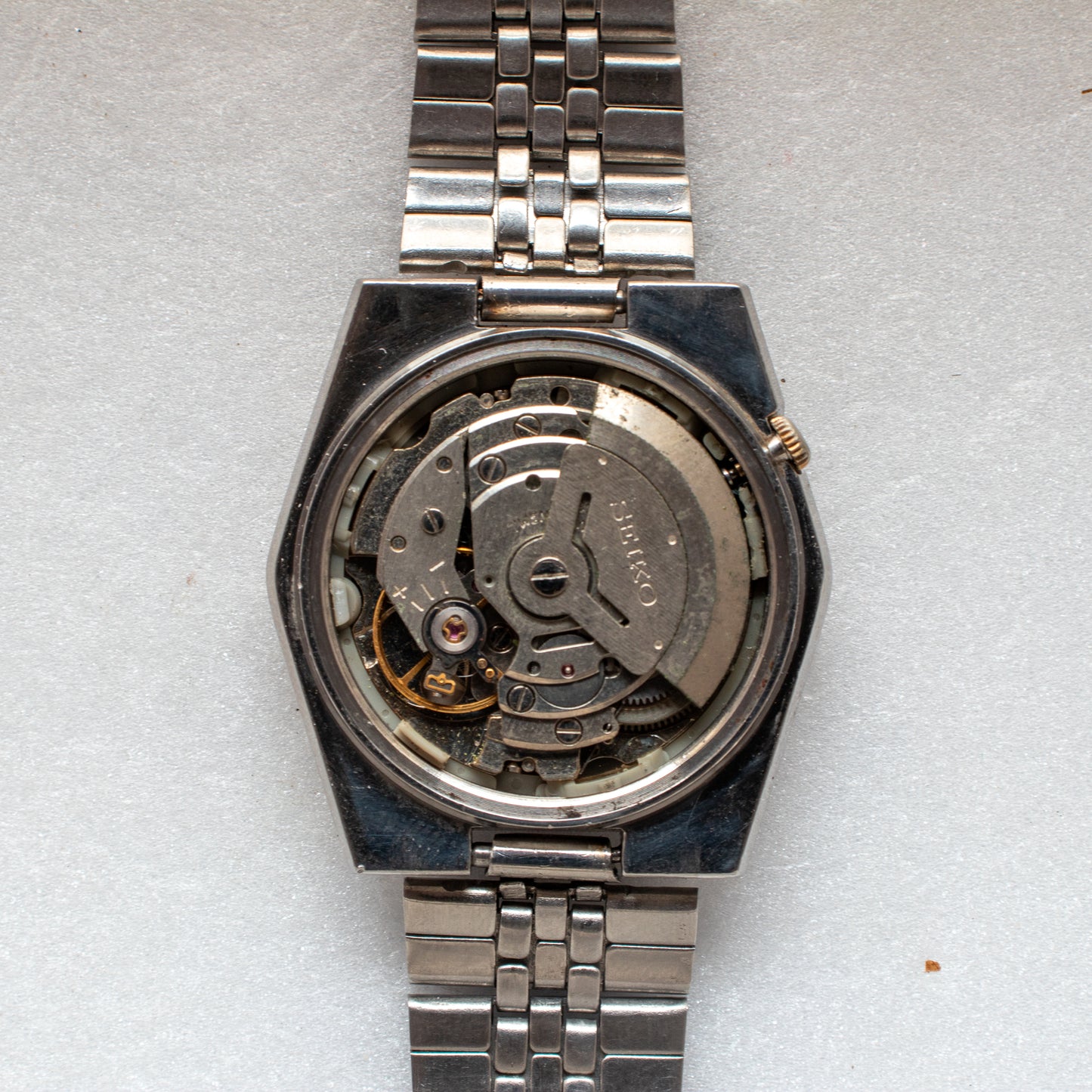 Seiko 5 Automatic Hexagon Case 6319-602A Rare Green Dial Gold Accents Watch 1979