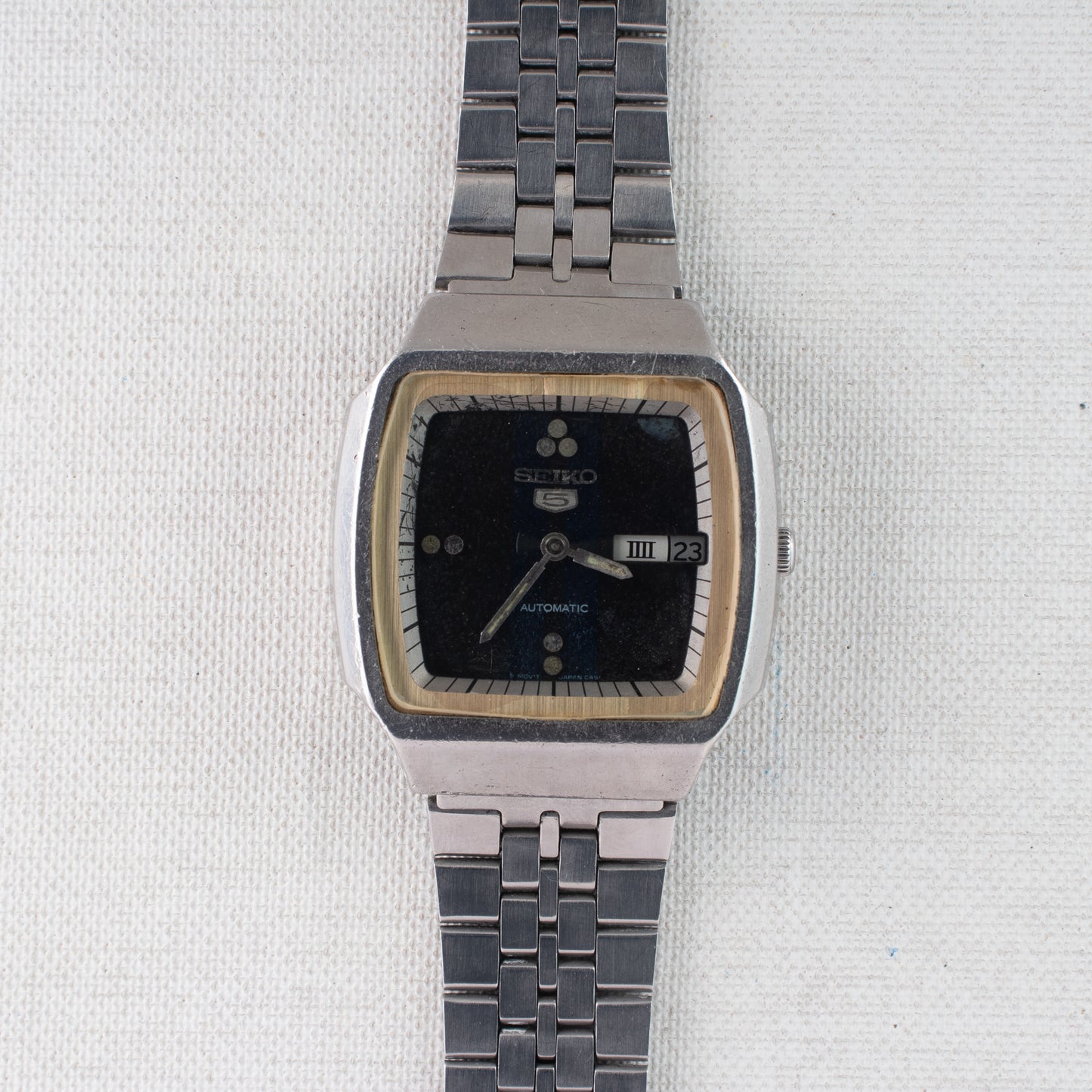Vintage Seiko 5 Auto 6309-549A Rare Textured Dark Blue Dial Bilingual Day 1981 Watch