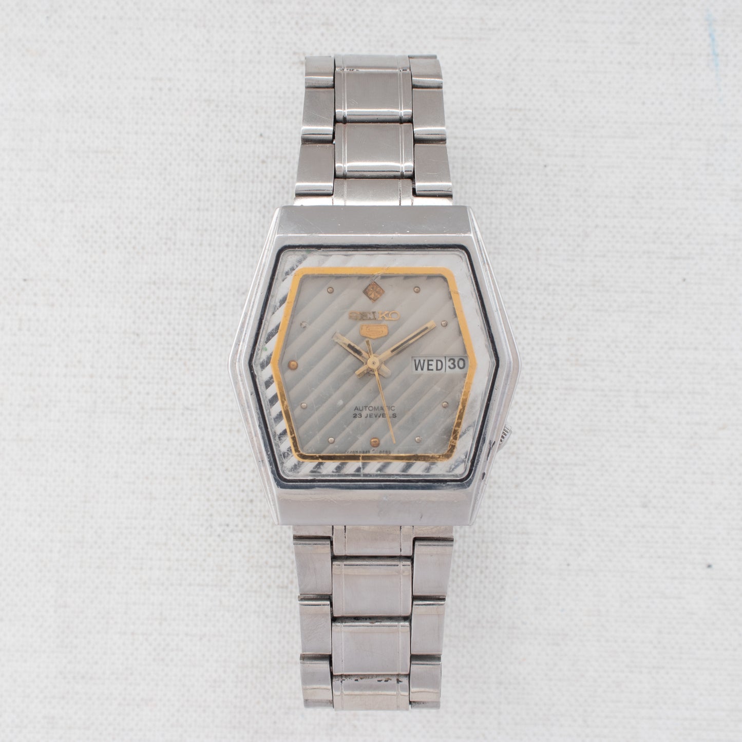 Vintage Seiko Automatic Silver & Grey Dials | TV & Cushion Cases | Refs: 5606-5000, 6309-5490, 7019-520B, 6119-5401, 6309-615A, 7009-5760, 6349-5080, 6309-5180, 6119-5000, 6349-5420