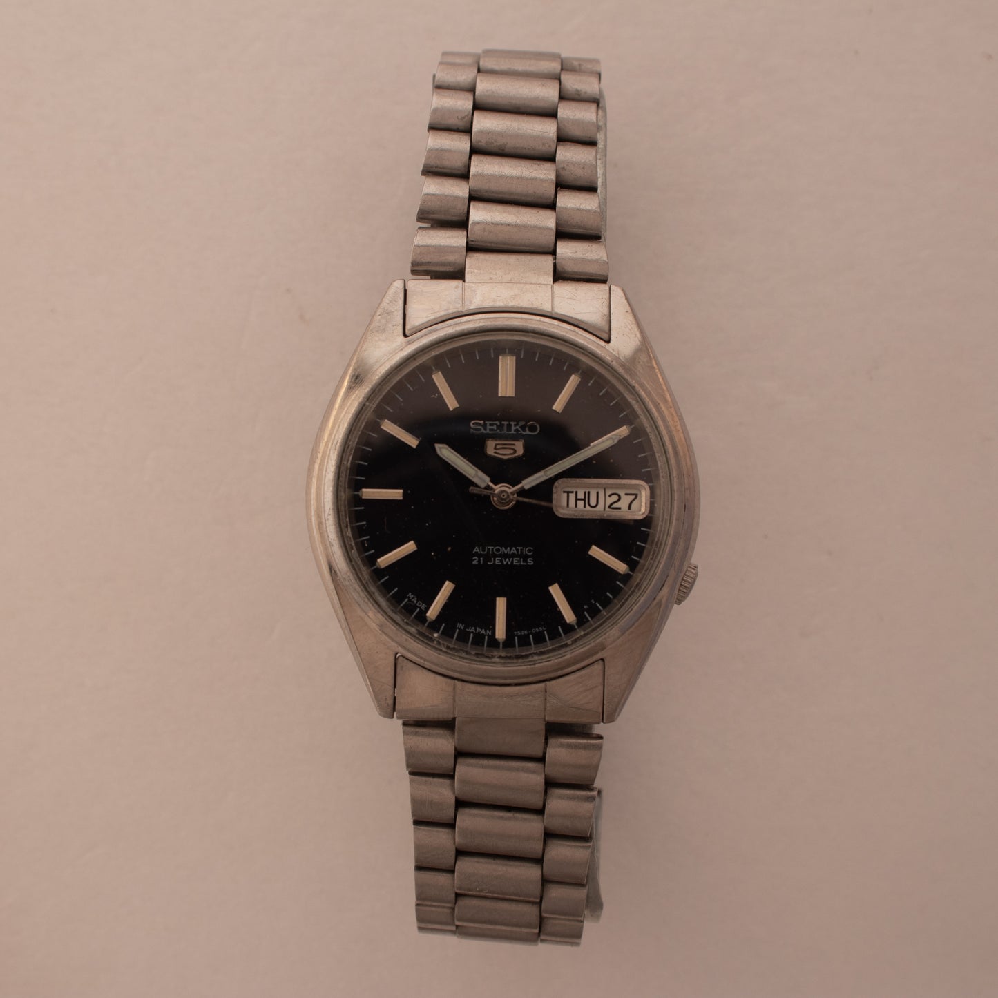 Vintage Seiko 5 Automatic 7S26-8000 Men's Watch Arabic/English Day Black Dial
