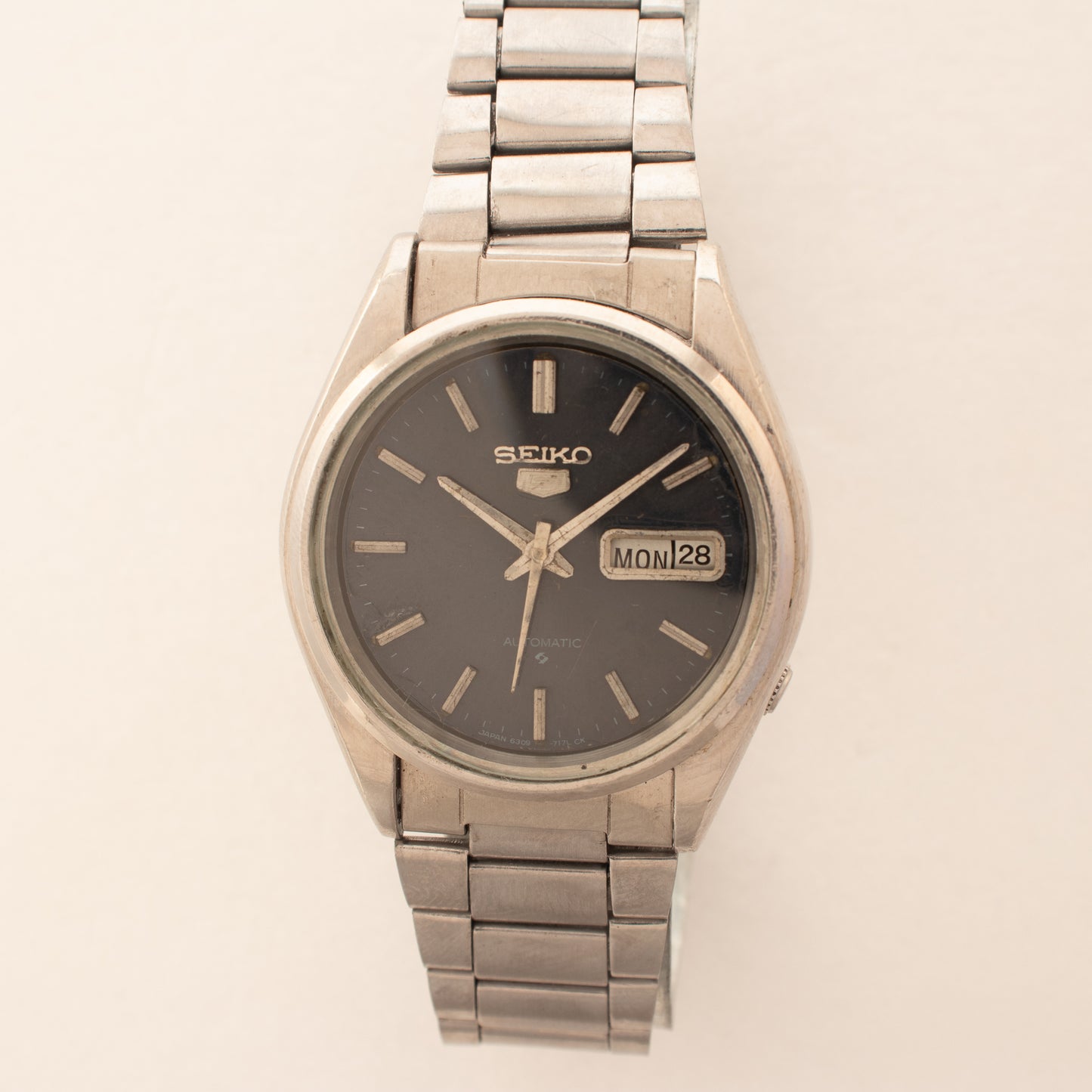 Vintage Seiko 5 Automatic Black Dial 6309-8800 Arabic/English Day Men's Watch