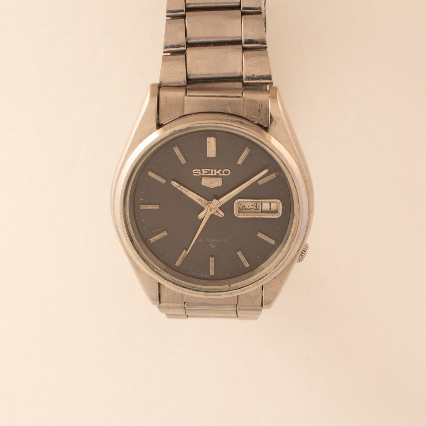 Vintage Seiko 5 Automatic Black Dial 6309-8800 Arabic/English Day Men's Watch