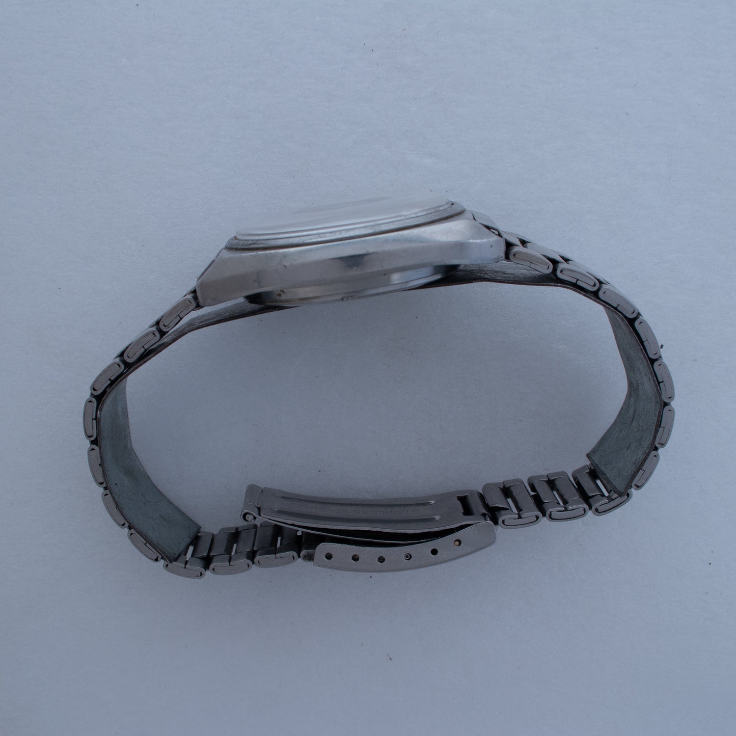 Vintage Seiko 5 Automatic Men's Watch 7009-8580 Black Dial Silver Accents Rare