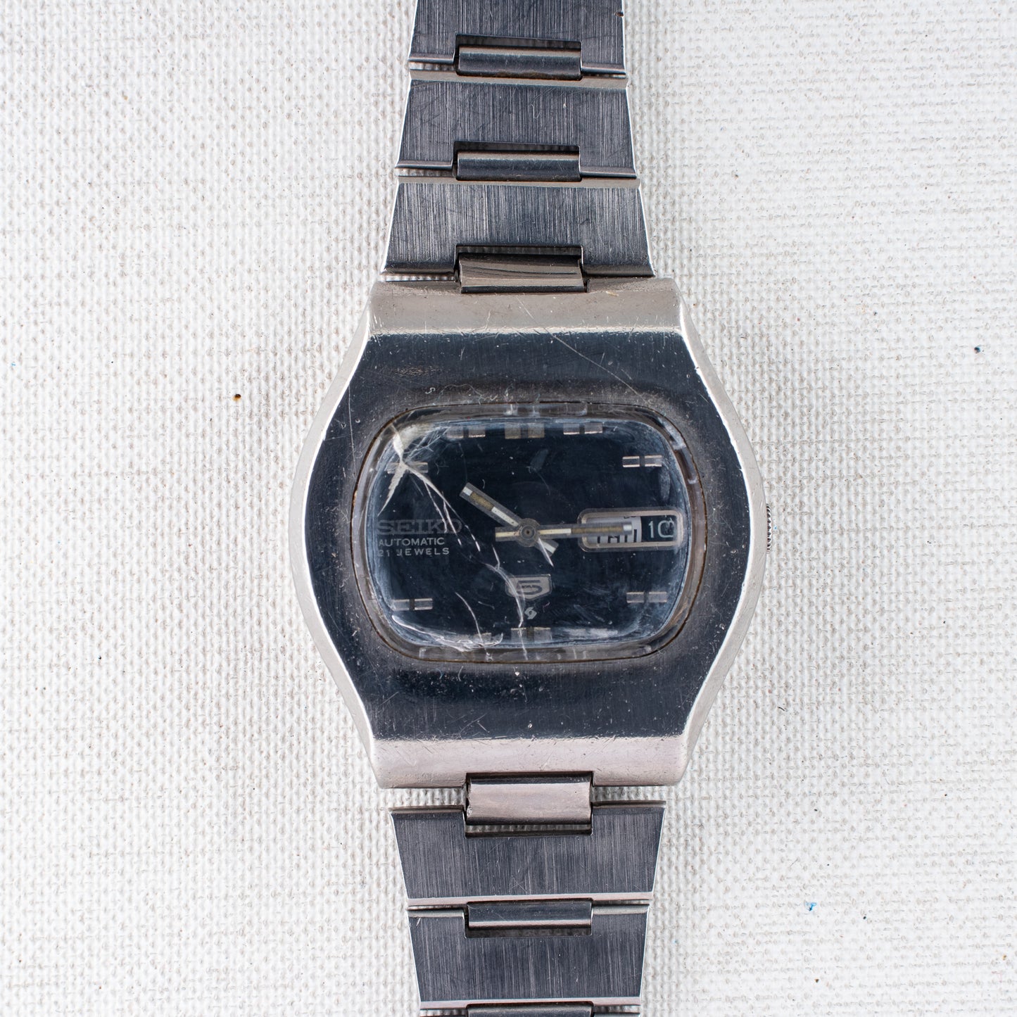 Vintage Seiko 5 Auto Watch 6119-5401 TV Case Dark Blue Dial 1975, Fully Functional