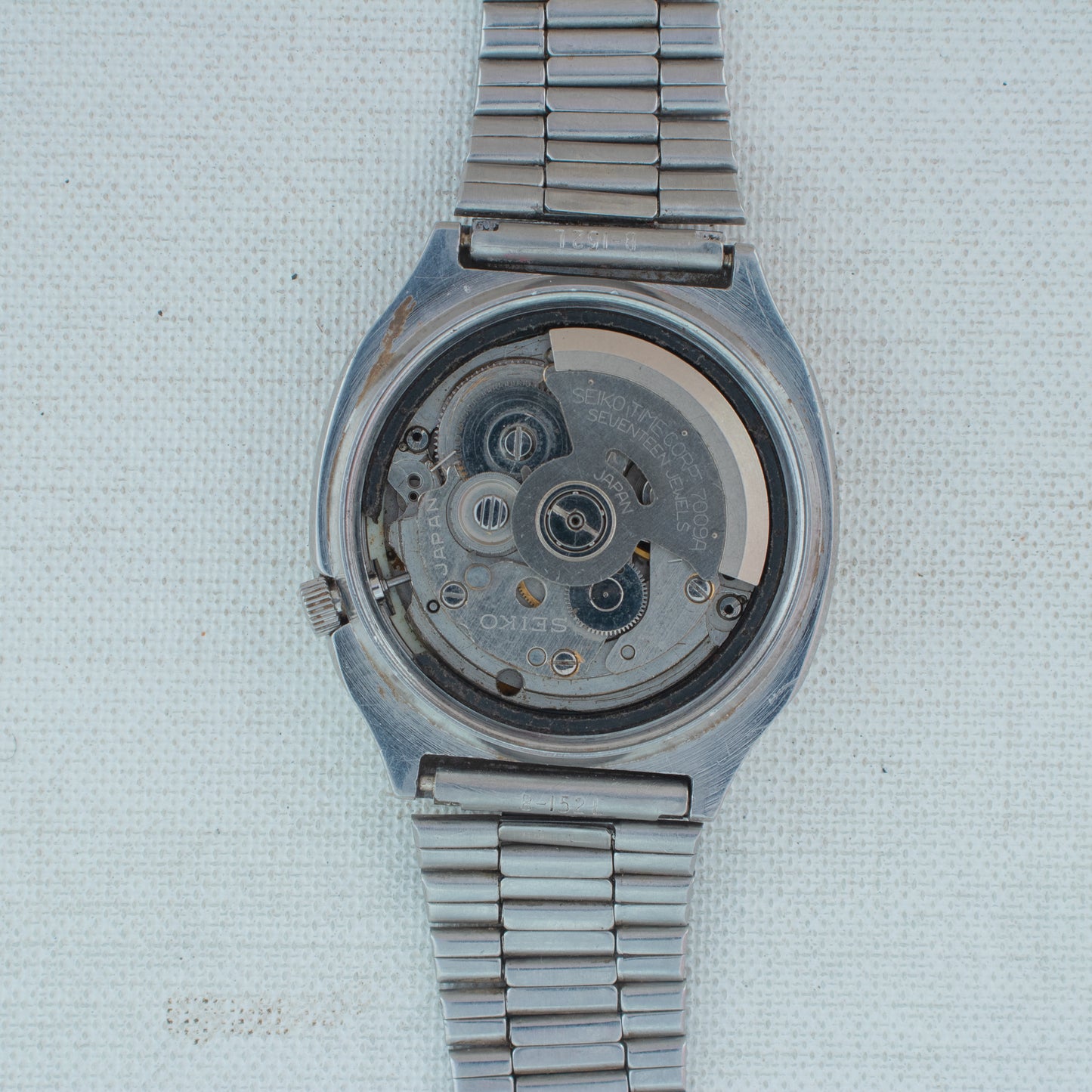 Vintage Seiko 5 Auto Watch 7009-5130, Rare Two-Tone Grey Dial with Gold Track