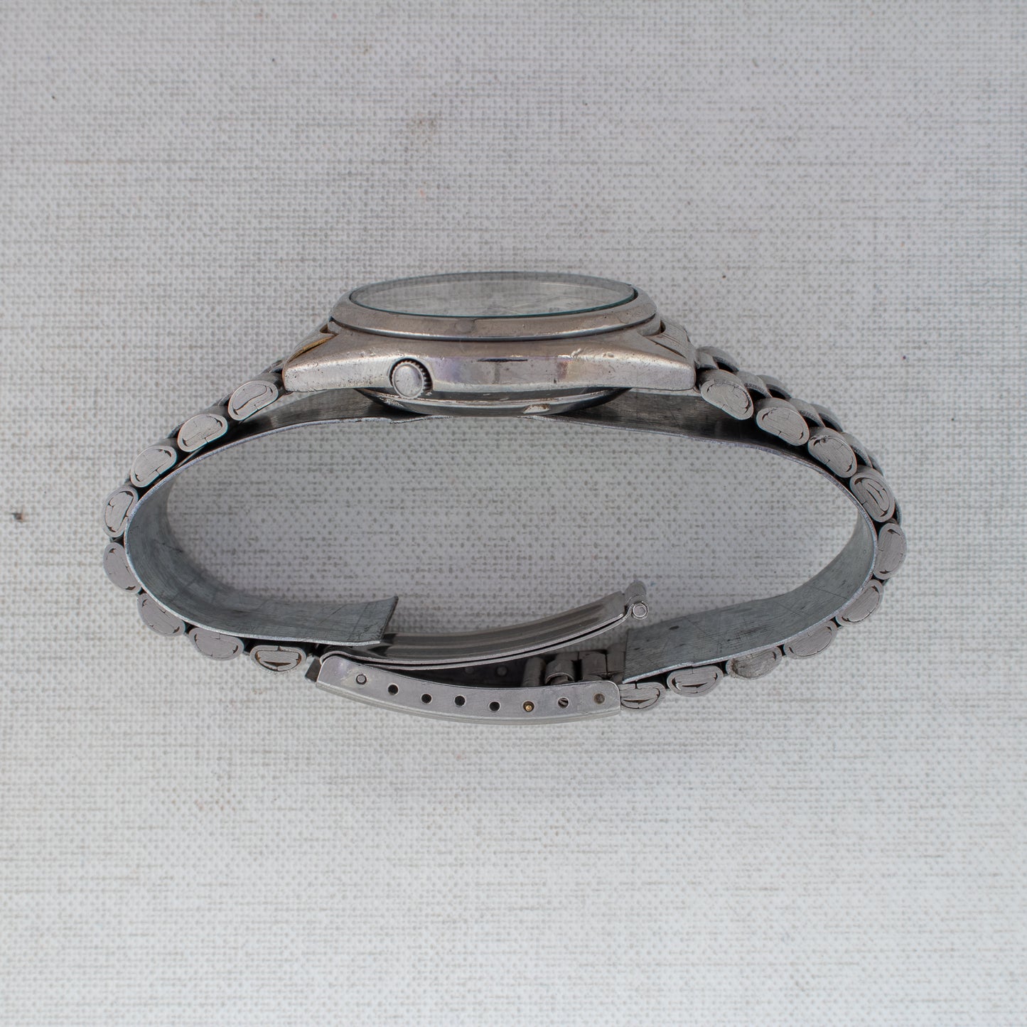 Vintage Seiko 5 Auto Watch Silver Sunburst Dial 7S26-3040 21J Arabic English Day