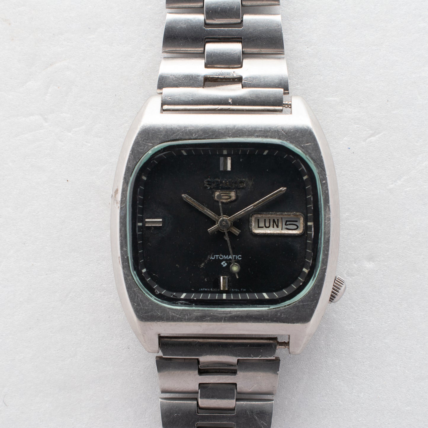 Vintage Seiko 5 Automatic 6309-5120 Black Dial TV Case Watch Italian/English Day