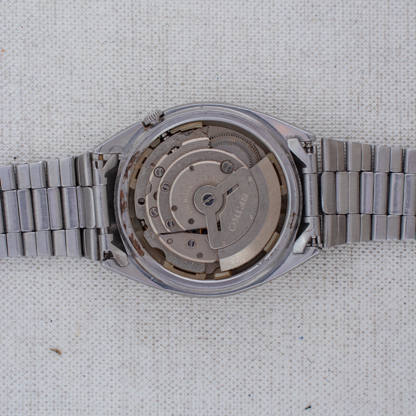 Vintage Seiko 5 Automatic 6309-8840 Black Dial Gold Indices Day/Date Watch