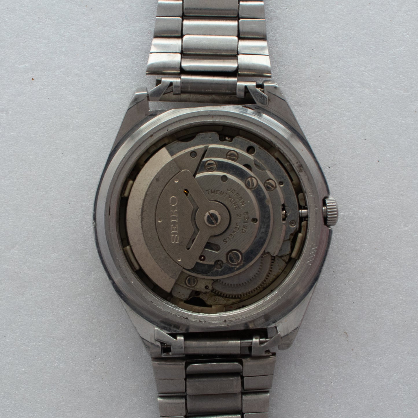 Vintage Seiko 5 Automatic 6319-8120 Green Sunburst Dial Arabic/English Day Watch