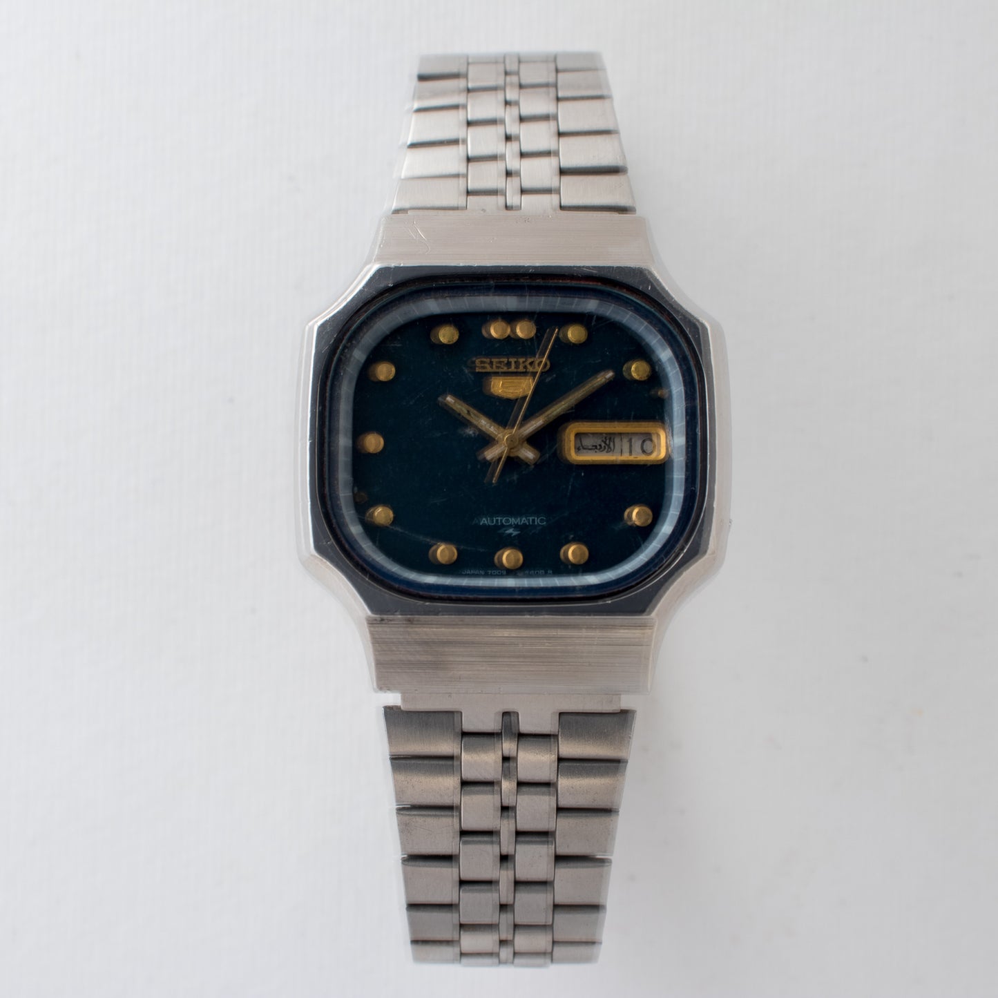 Vintage Seiko 5 Automatic 7009-529A Green Dial TV Case Arabic/English Day Watch