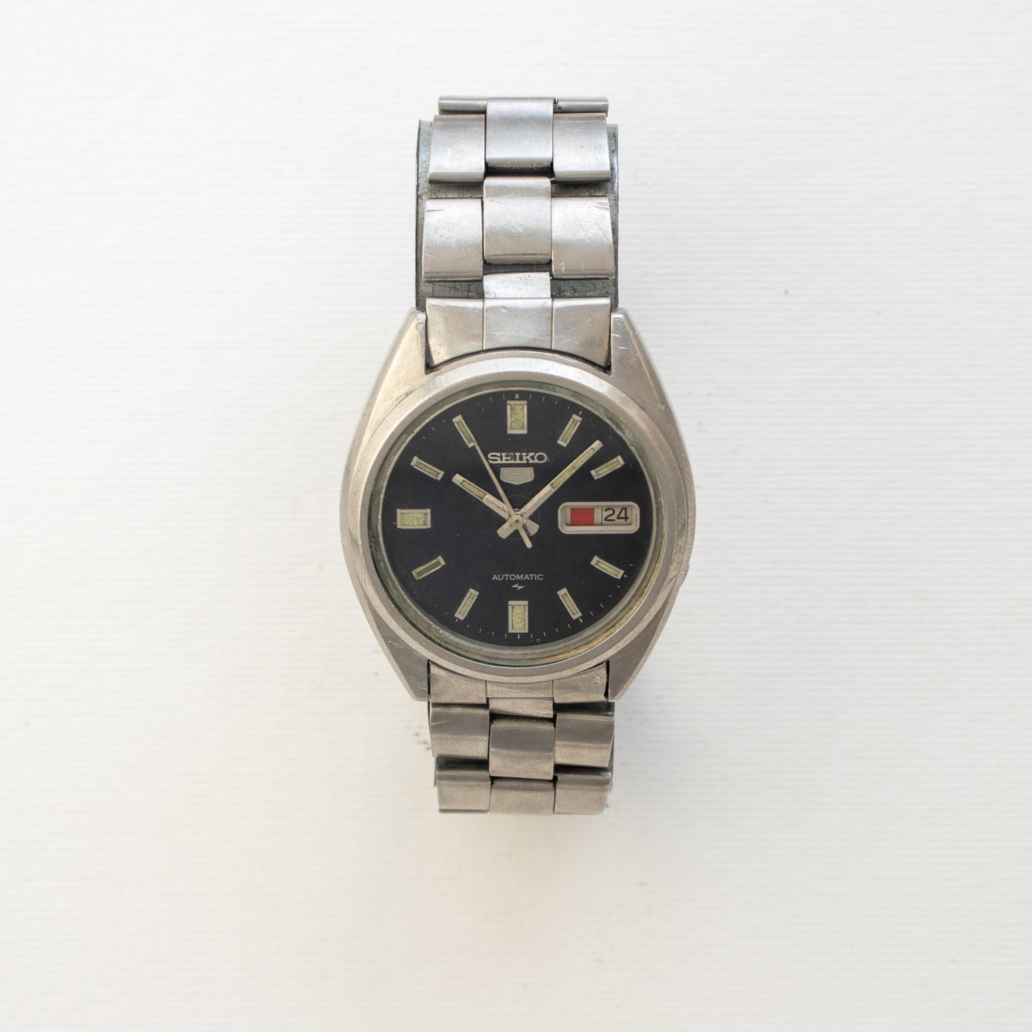 Vintage Seiko 5 Automatic 7009-8210 Dark Blue Dial Day Date Men's Watch 17J