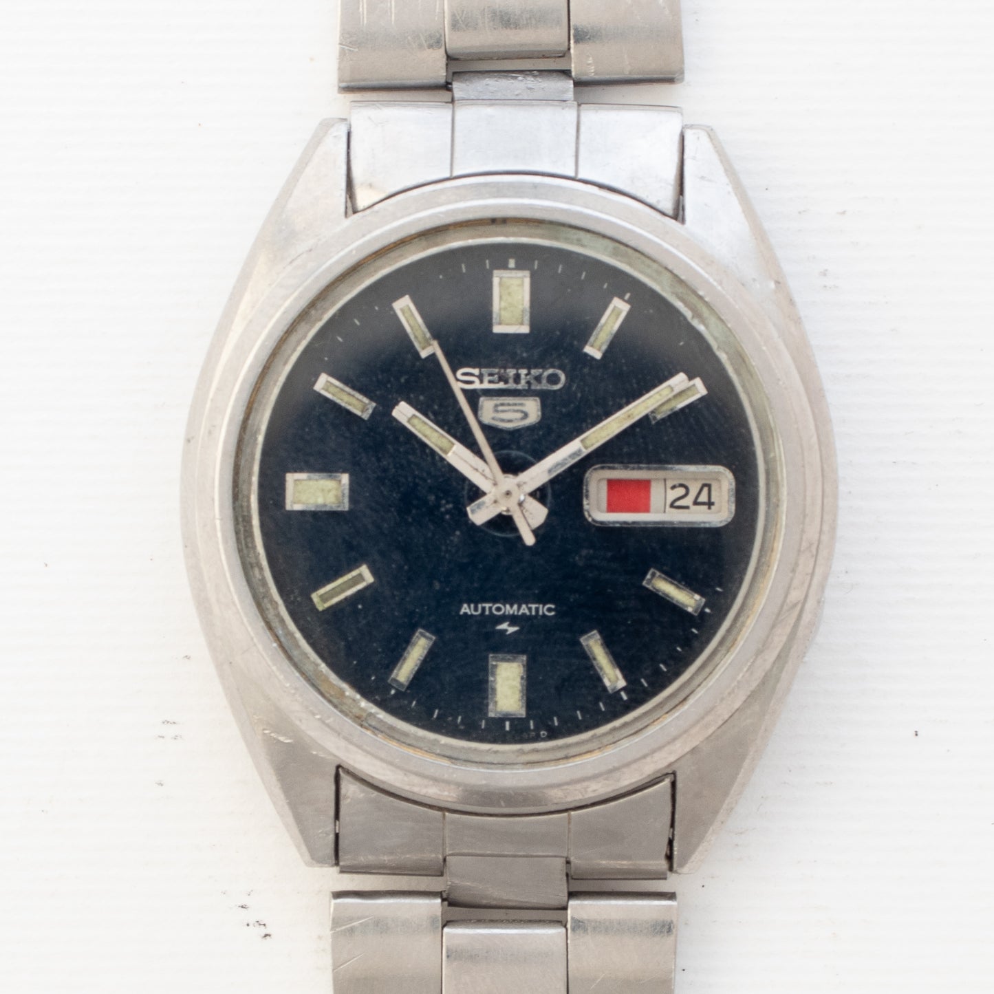 Vintage Seiko 5 Automatic 7009-8210 Dark Blue Dial Day Date Men's Watch 17J