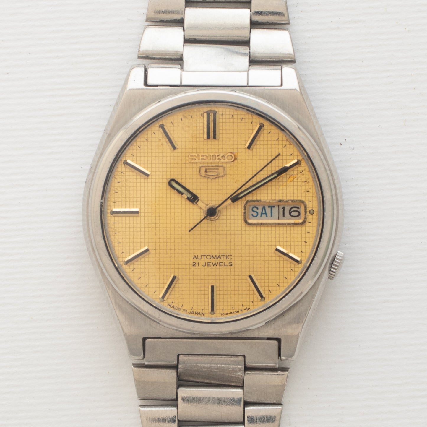 Vintage Seiko 5 Automatic 7019-8180 Texture Grid Dial 21J Watch, Unique Dial
