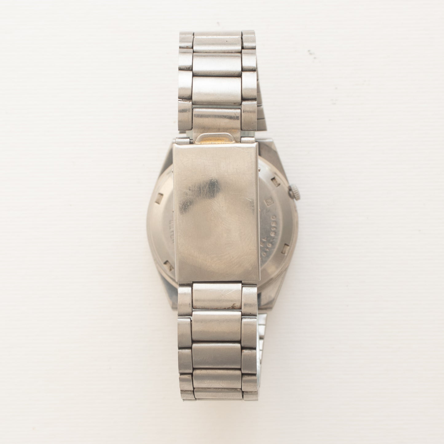 Vintage Seiko 5 Automatic 7019-8180 Yellow Honeycomb Dial Stainless Steel Watch