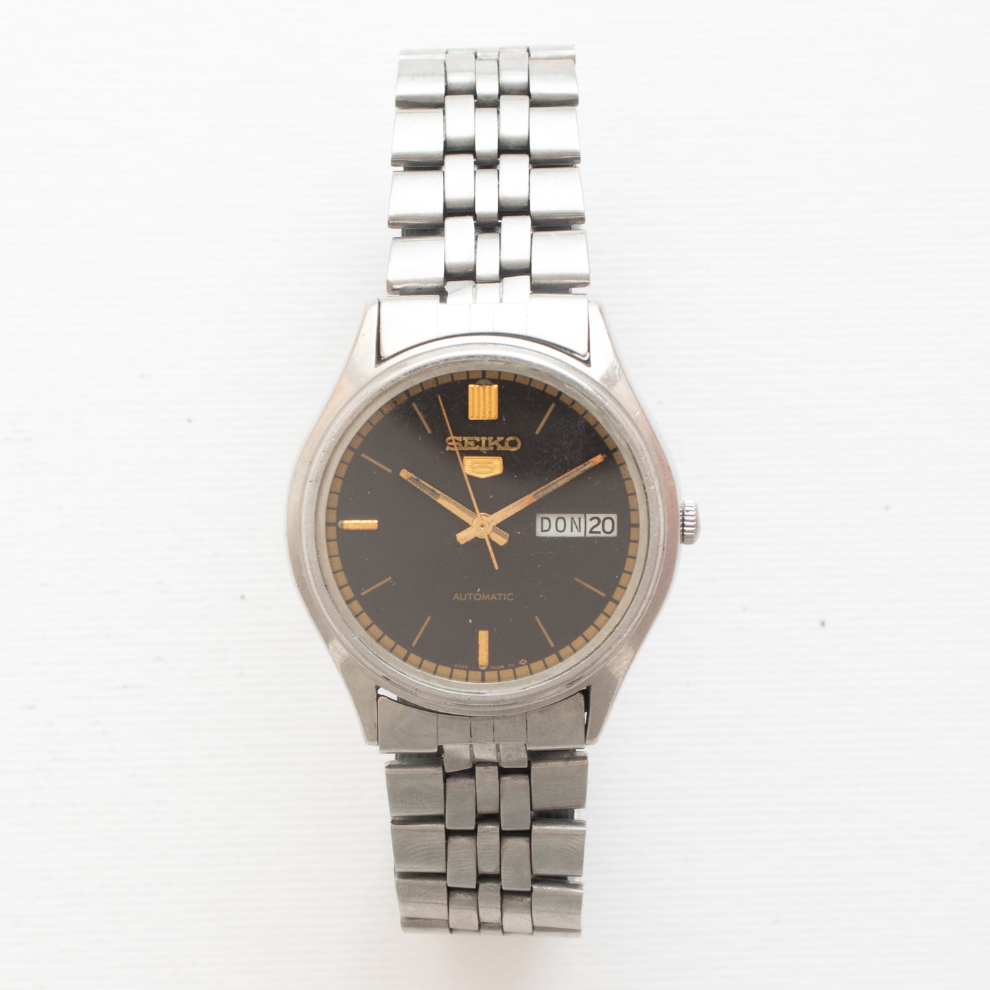 Vintage Seiko 5 Automatic Black Dial Gold Accents 6309-8500 Men's watch 1980