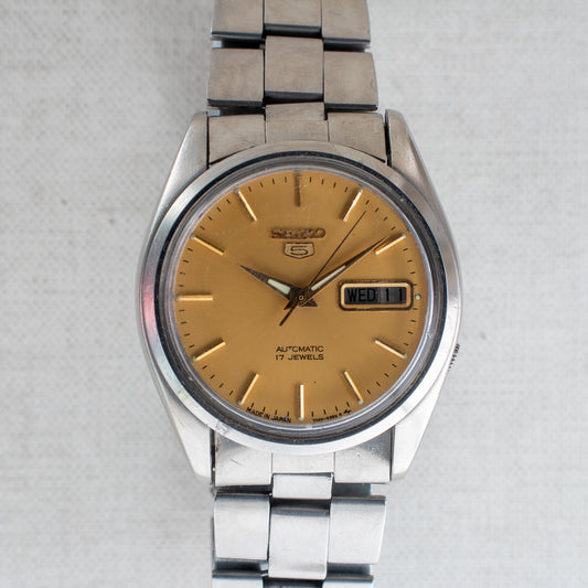 Vintage Seiko 5 Automatic Men's Watch | Gold Dial 7009-821J English/Arabic Day