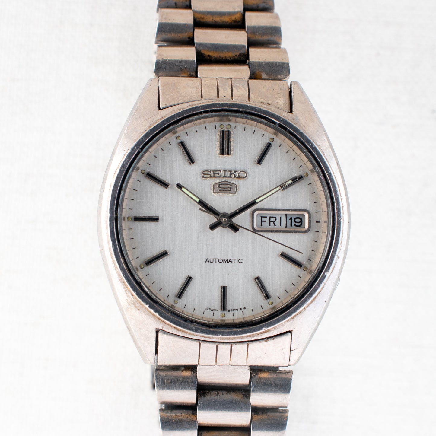 Vintage Seiko 5 Automatic Men's Watch | White Dial 6309-8840 English/Spanish Day