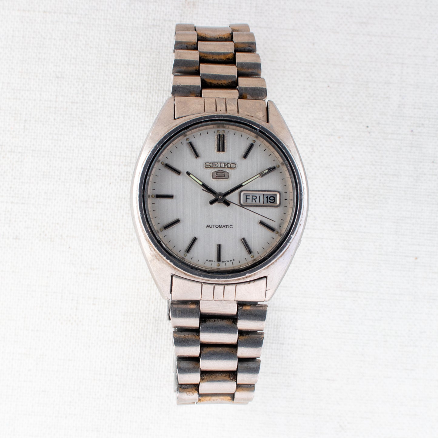 Vintage Seiko 5 Automatic Men's Watch | White Dial 6309-8840 English/Spanish Day