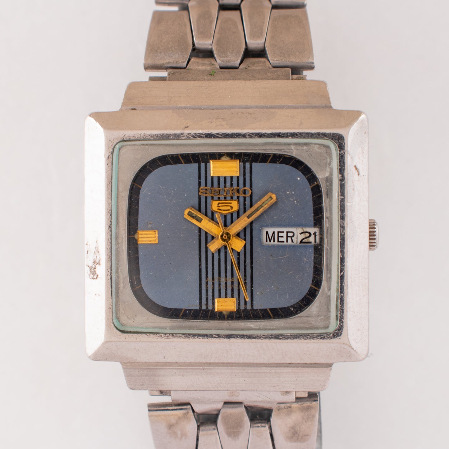 Vintage Seiko 5 Automatic TV Case  6349-5020 Blue Striped Dial 23J Men's Watch