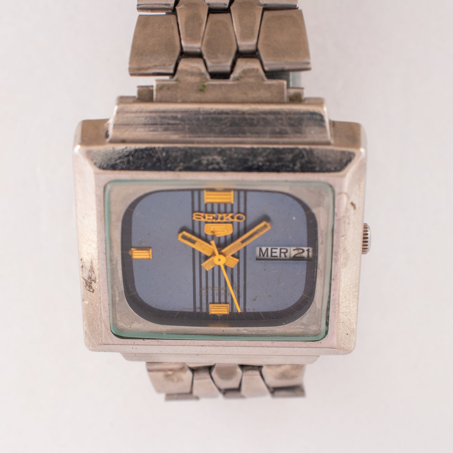 Vintage Seiko 5 Automatic TV Case  6349-5020 Blue Striped Dial 23J Men's Watch