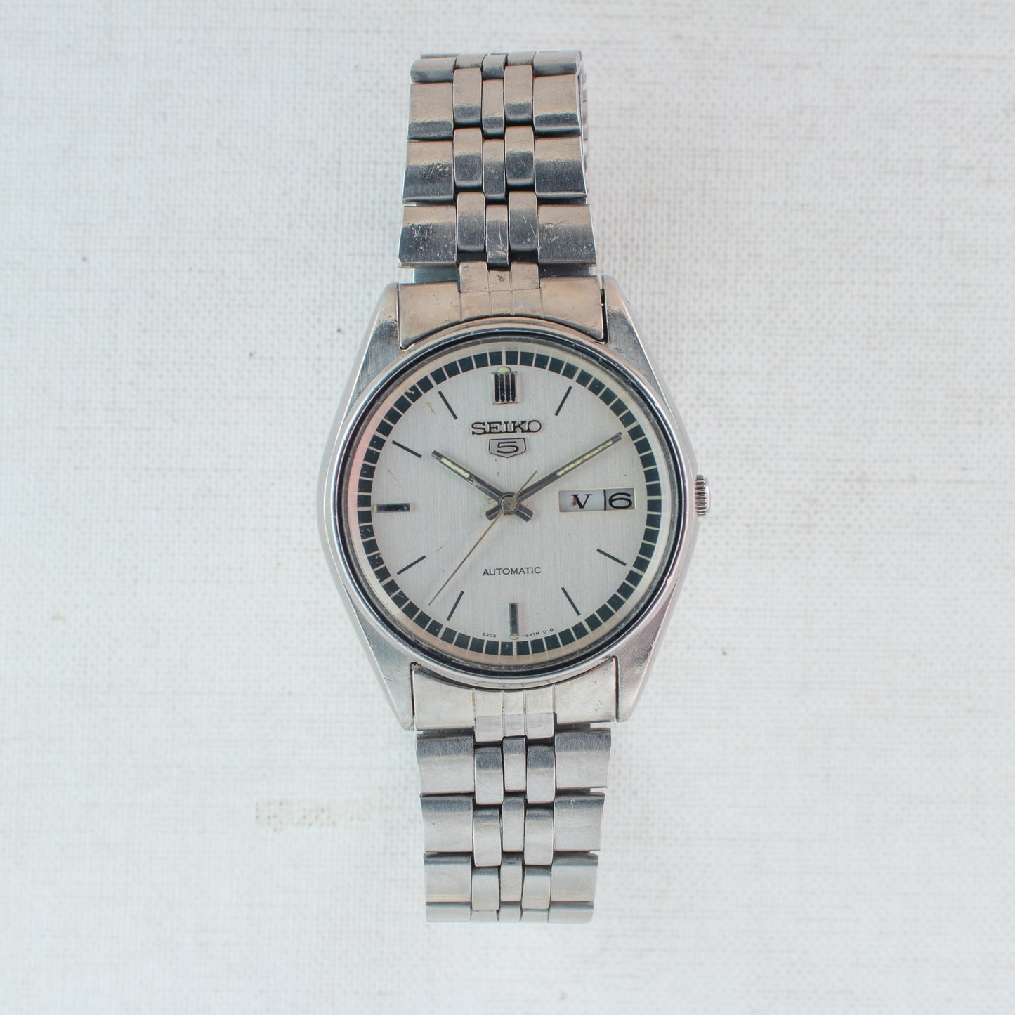 Vintage Seiko 5 Automatic Silver, White & Gold Dials | Refs: 7009-8740, 6309-8960, 7S26-0530, 6309-5600, 7019-8180, 7009-5130, 6309-8900, 7009-3100, 7S26-6000, 7009-8211