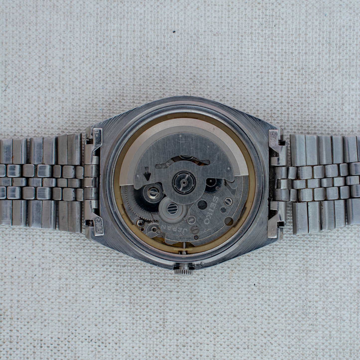 Vintage Seiko 5 Automatic Watch Gold Sunburst Dial 7009-206K English/Arabic Day