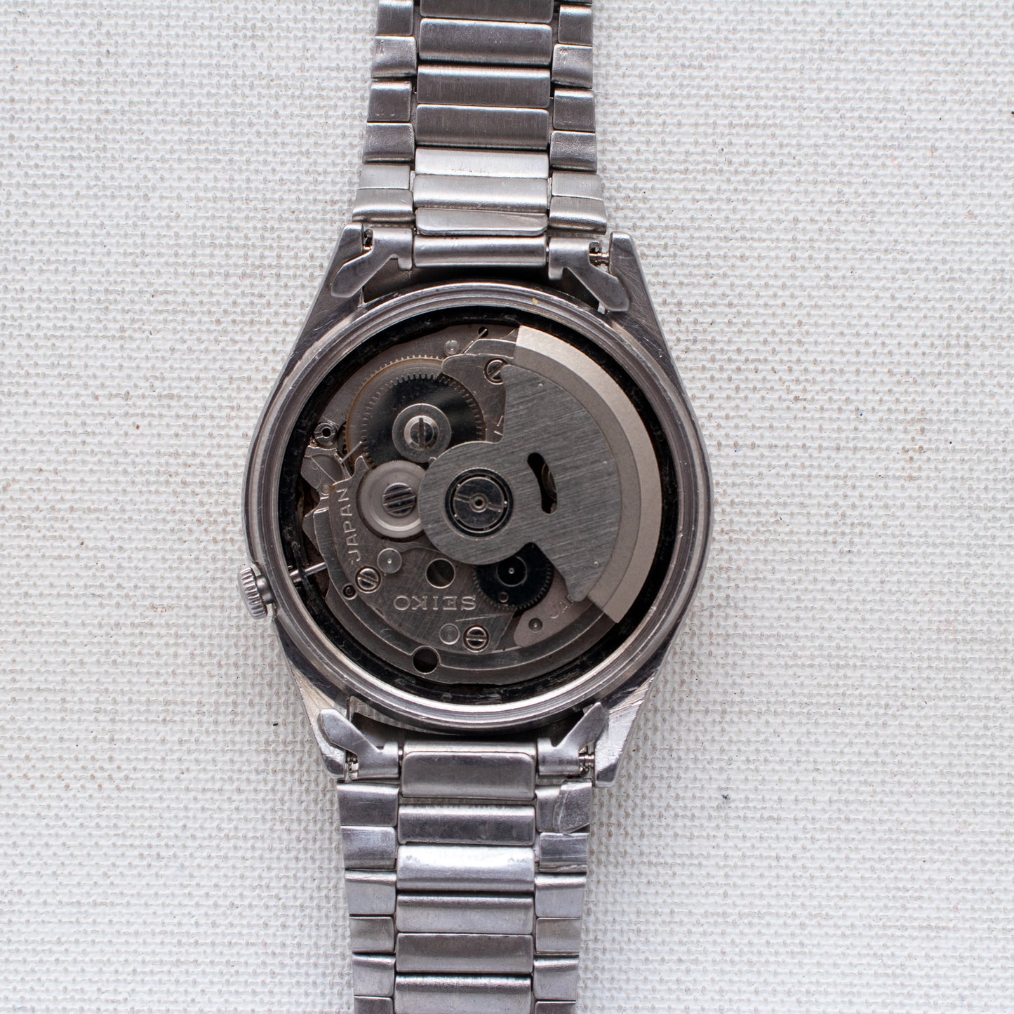 Vintage Seiko 5 Automatic Watch Roman Numeral Dial 7009-3111 Arabic/English Day