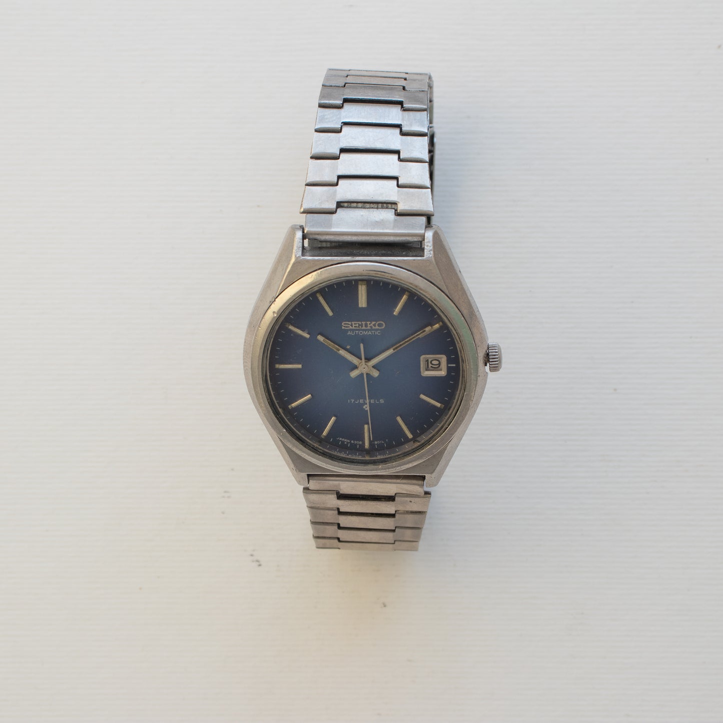 Vintage Seiko 6308-8030 Automatic Blue Dial Date Steel Men's Wristwatch 17 Jewel