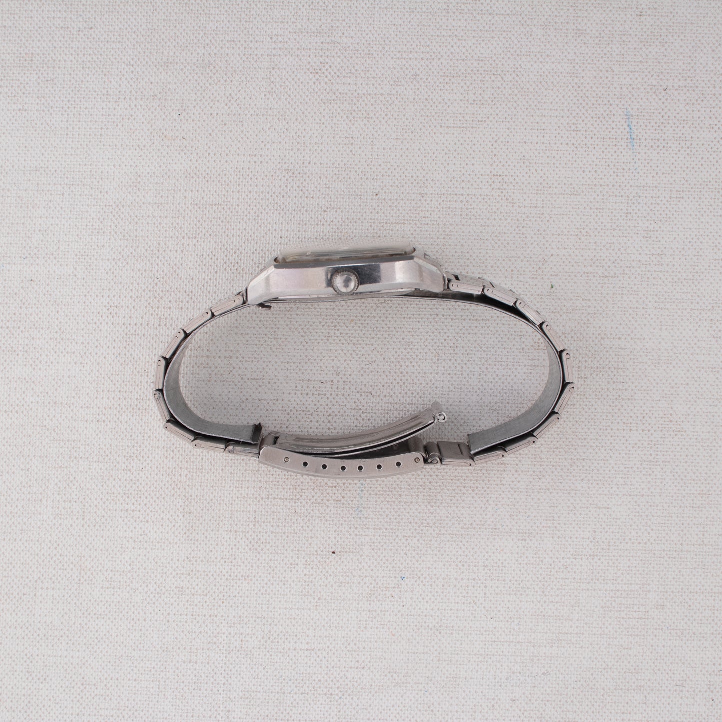Vintage Seiko Automatic 5606-5000 Silver Dial Classic Cushion TV Case 1970 Watch
