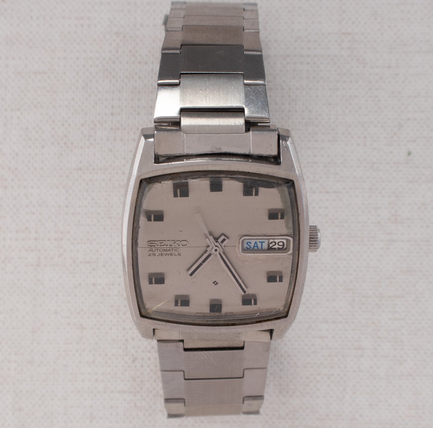 Vintage Seiko Automatic Silver & Grey Dials | TV & Cushion Cases | Refs: 5606-5000, 6309-5490, 7019-520B, 6119-5401, 6309-615A, 7009-5760, 6349-5080, 6309-5180, 6119-5000, 6349-5420