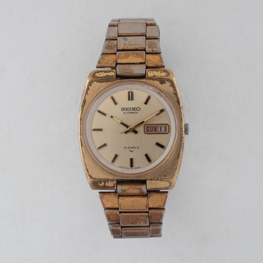 Vintage Seiko Automatic Cushion Case 7006-6000 Champagne Dial 19J Watch 1974
