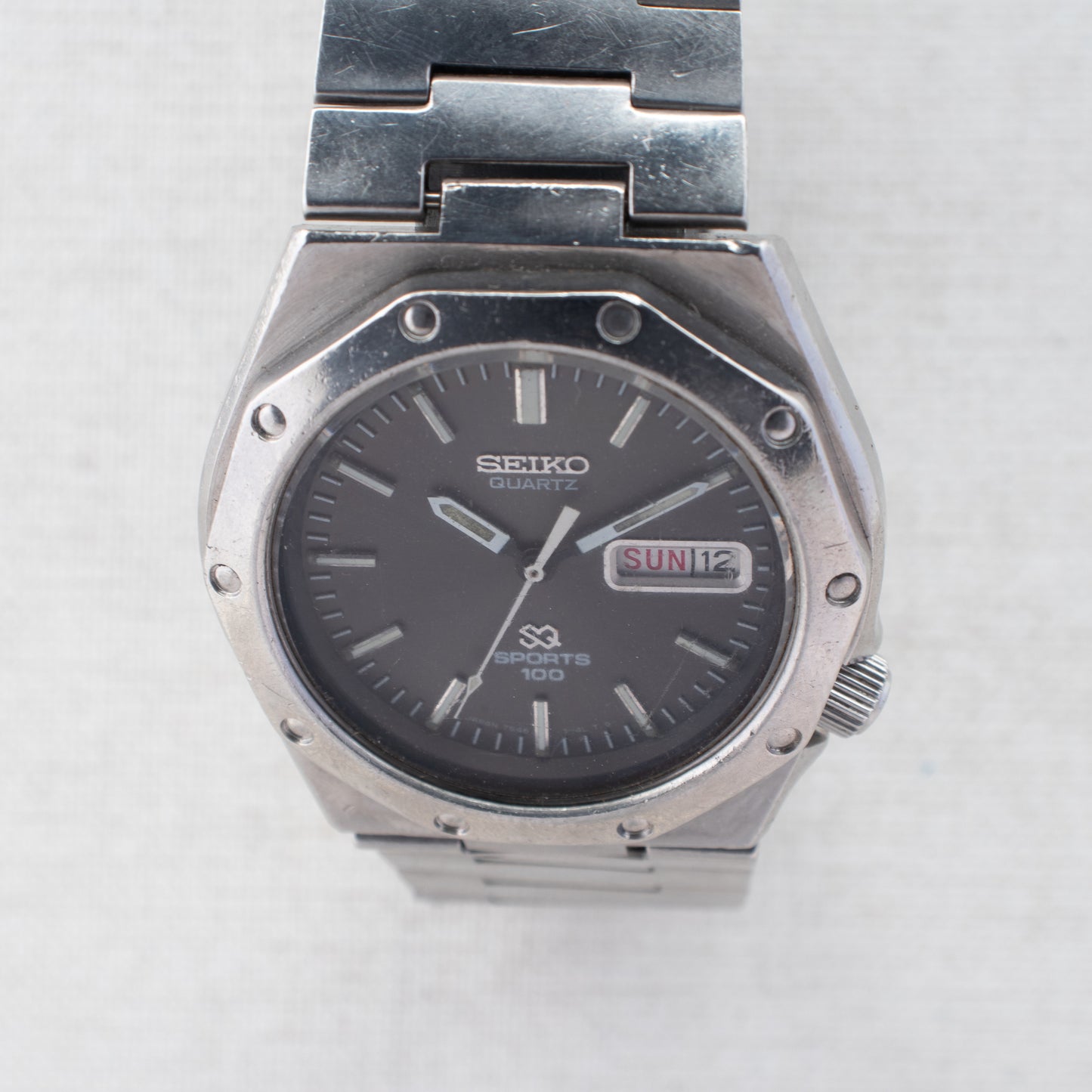 Vintage Seiko Sports 100 Quartz Watch 7546-703A Black Dial Arabic English Days