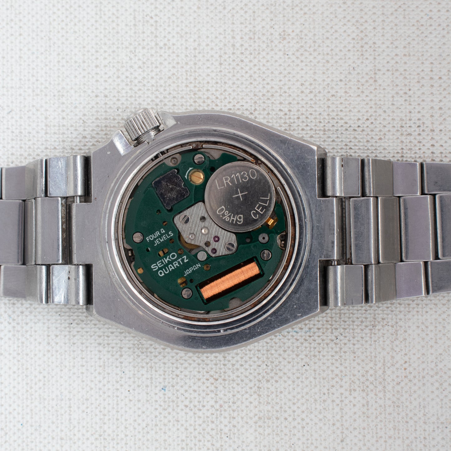Vintage Seiko Sports 100 Quartz Watch 7546-703A Black Dial Arabic English Days