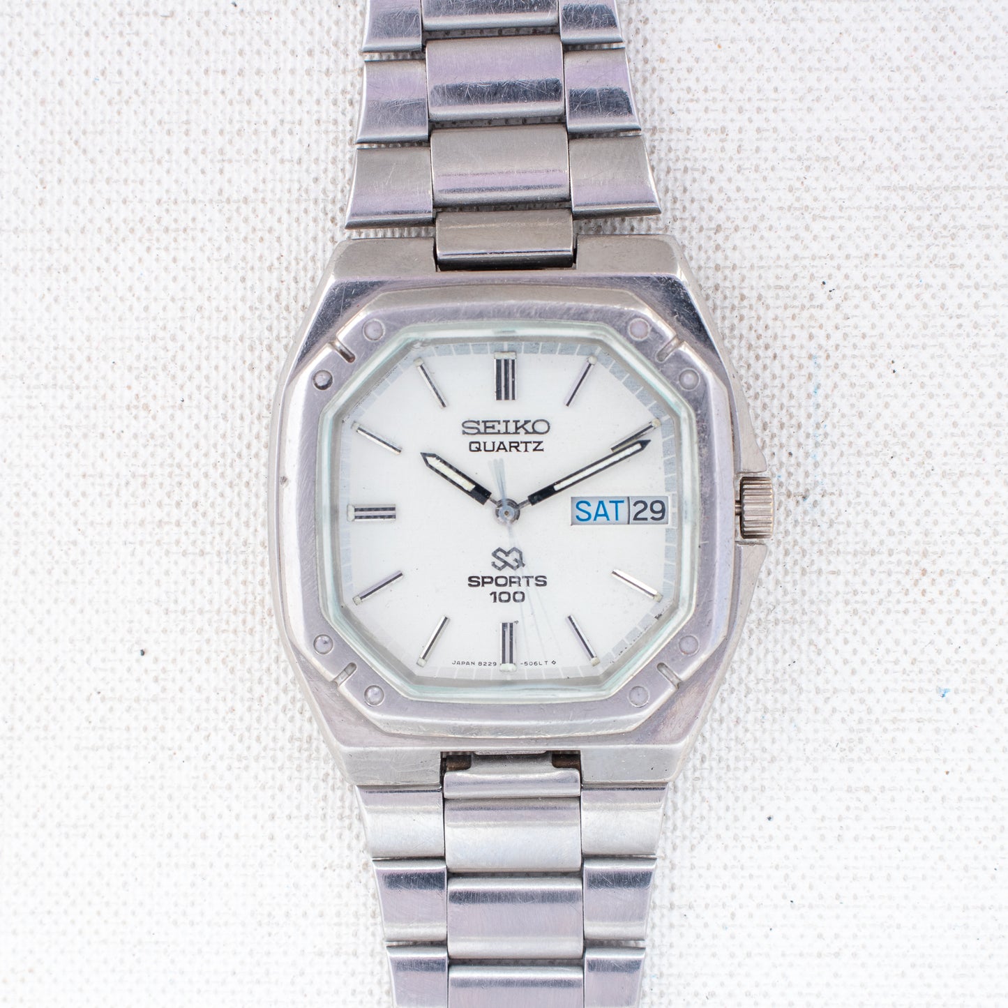 Vintage Seiko SQ Sports 100 Quartz 8229-5030 White Dial Octagonal Bezel Watch